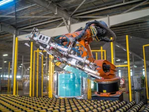 Dubai Investments Industrial Manufacturing Companies Continue Production Meeting Local Requirements