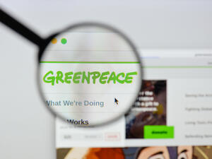 Greenpeace MENA Against UAE's Nuclear Power Plant