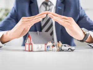 5 Elements to Consider When Buying A Term Insurance Plan