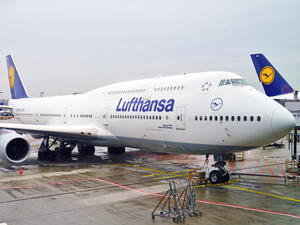 Lufthansa Pilots Call Off Strike After Reaching Wage Deal