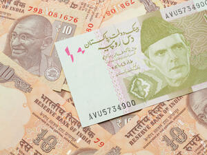 India, Pakistan Currencies Exposed to Further Plunge