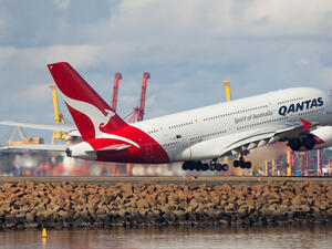 Australia's Qantas Launches 7-Hour Non-Stop Flight to Nowhere! Here's Why