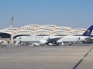 Foreigners Allowed to Fly Out of Saudi Arabia