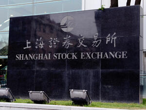 $420 Billion Erased from China's Stock Market Due to Virus Concerns