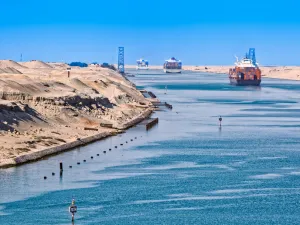 Egypt: Suez Canal Initiates Dredging Work to Extend Double Lane