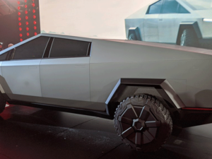 Tesla Cybertruck Scores Almost 150,000 Orders Despite Chaotic Launch