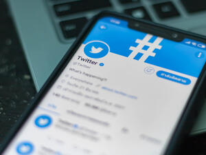 Twitter Adds 'Representative Tweet' to Trends in Saudi Arabia, the UAE and Egypt