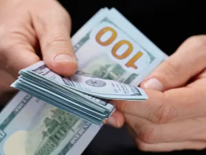 US Posts Budget Deficit of $144 Billion in December