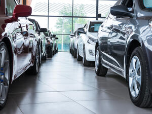 UK: Car Sales Witnesses Biggest Drop Since World War Two Due to Lockdown