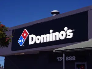 US: Domino's Tests Pizza Delivery Robot