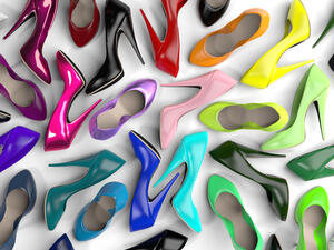 What Can Women's Heels Tell Us About the Recovery of the Global Economy?