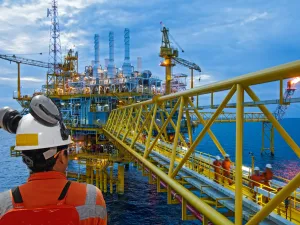 Mubadala Acquires Petrobras Refinery for $1.65 Billion