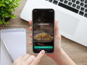 يتوفر أكثر من 100 مطعم ومنفذ يمكن طلب الخدمة عن طريقها عند الإطلاق الفعلي للخدمة