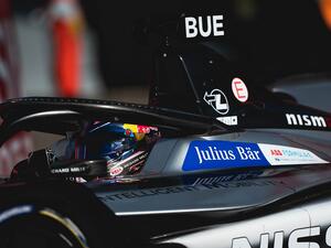 يعتبر سباق برلين سباقاً فريداً من نوعه في البطولة، حيث سيتنافس السائقون على حلبة بطول 2.225 كلم تتكوّن من 10 منعطفات وأقيمت على مدارج مطار تمبلهوف، وهو مطار أساسي سابق في برلين أغلقت أبوابه عام 2008.    