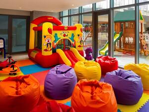 ميلينيوم أتريا الخليج التجاري