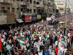 The Gaza war and its effects on Jordan’s economic stability and growth. (Khalil Mazraawi/ AFP)