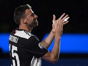 بارزالي يودع الجماهير