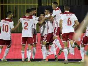 Mbark Boussoufa's late goal handed the Atlas Lions their third consecutive victory in the group stage
