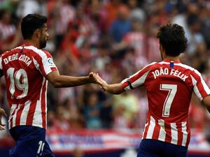 فيليكس وكوشتا يقودان أتلتيكو للفوز