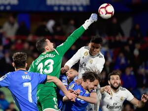 من مباراة الفريقين