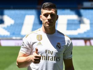  The big-money summer signing says he can play alongside the Frenchman at the Bernabeu, though the final decision will be up to Zinedine Zidane 