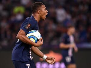 مبابي يقود الباريسي للتتويج باللقب