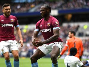 أنتونيو يحتفل بهدفه