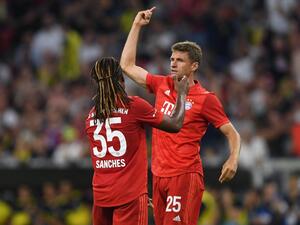  Bayern Munich will face Tottenham in the Audi Cup final on Wednesday after sweeping aside Fenerbahce in style. 
