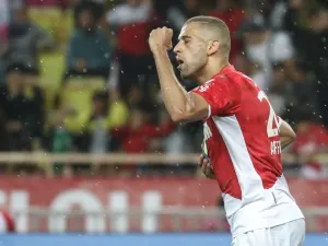 Islam Slimani