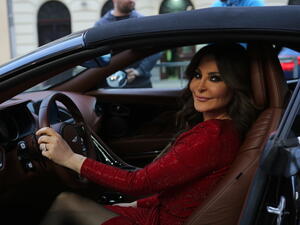 إليسا وأستون مارتن