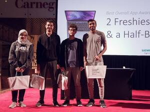 التطبيق الفائز