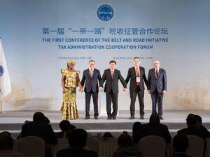 في الاجتماع