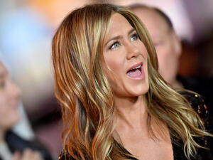 جينيفر أنيستون