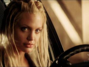 انجلينا جولي