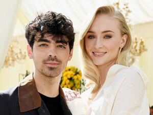 صوفي تيرنر وجو جوناس