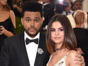 ذا ويكند وسيلينا غوميز