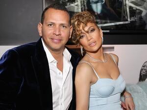 جينيفر لوبيز وأليكس رودريغيز