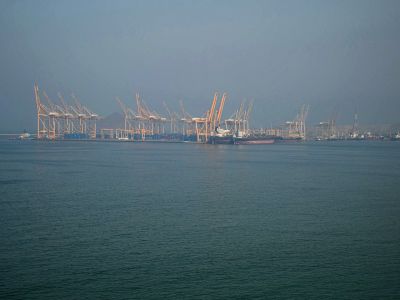 Iran offers "Huge Commercial Opportunity" to US in bid to secure nuclear deal