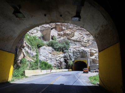 US-Israeli airstrikes hit Karaj bridge, expanding to civilian infrastructure 