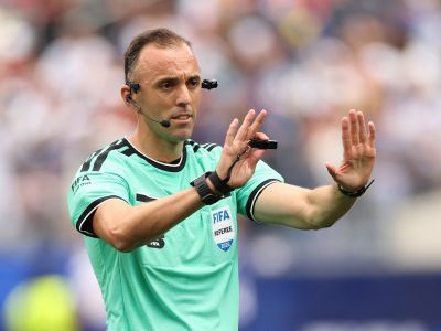 حكم مباراة الأرجنتين وسويسرا اليوم في ربع نهائي كأس العالم 2026