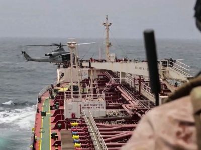 US forces strike vessel attempting to breach Iran port blockade
