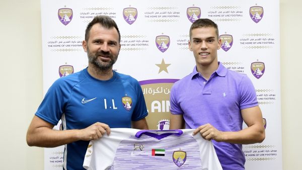 Al Ain's coach Ivan Leko (left) with Andrija Radovanovic (Photo: Twitter)
