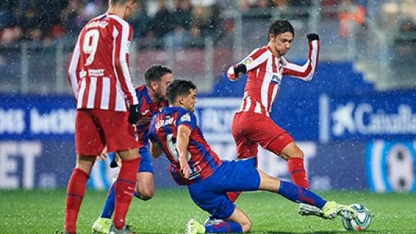 أتلتيكو يتعثر في الليغا