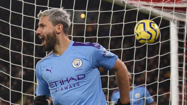 أجويرو يسقط شيفيلد.. ويعزز وصافة السيتي