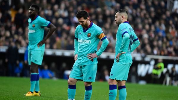 سقوط لا يبشر بالخير لبرشلونة