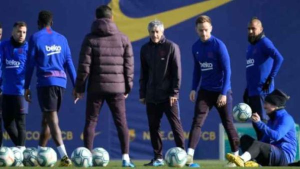 جانب من تدريبات برشلونة