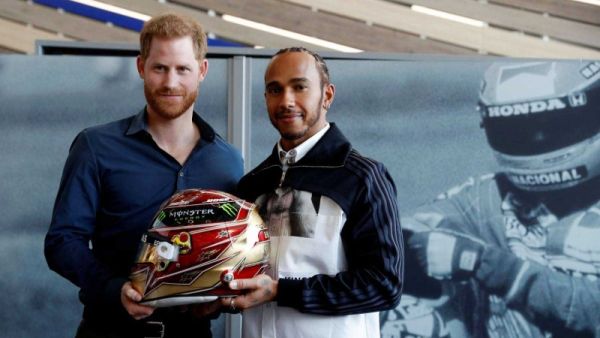 هاميلتون يتطلع للاحتفاظ باللقب