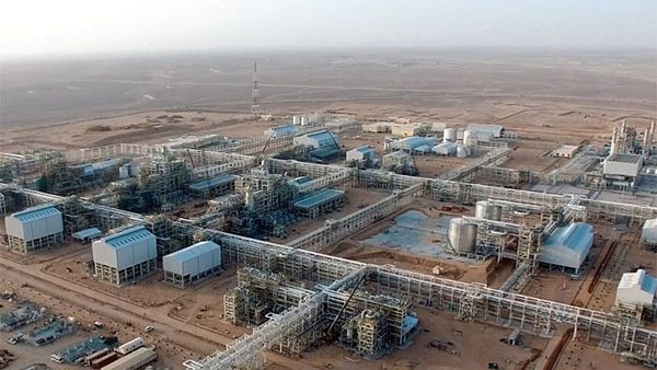 Petrofac provided engineering, procurement, construction management and commissioning support services. (TradeArabia) Petrofac $1.25 Billion Integrated Project Receives Completion Certificate in Oman