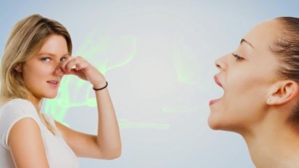 يجب أن تكثر من تناول المياه بين الإفطار والسحور من أجل ترطيب الفم