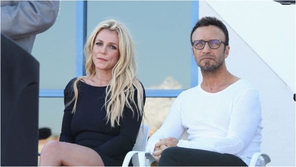 لاري رودولف وبريتني سبيرز